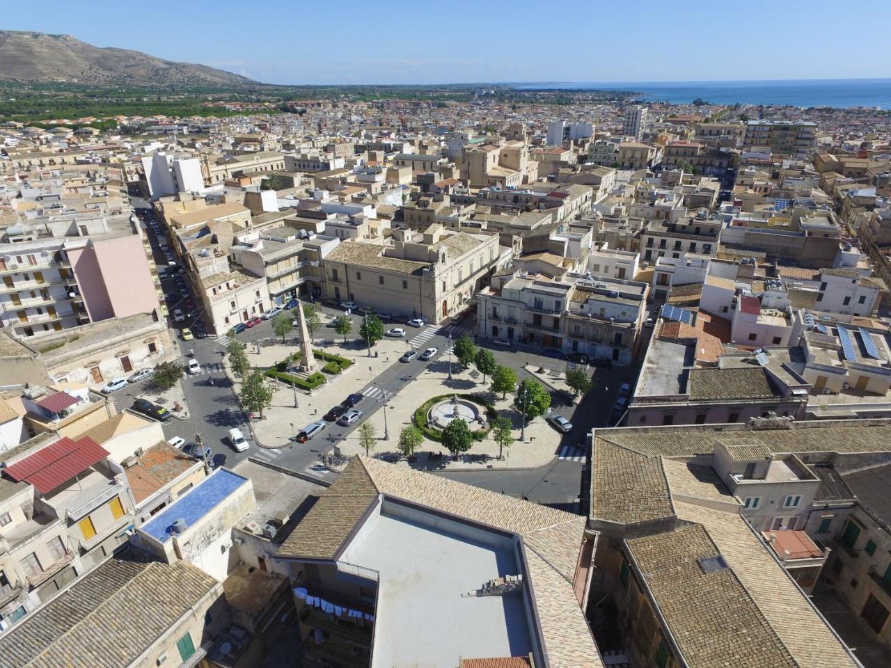 فندق Esagono Monello أفولا المظهر الخارجي الصورة